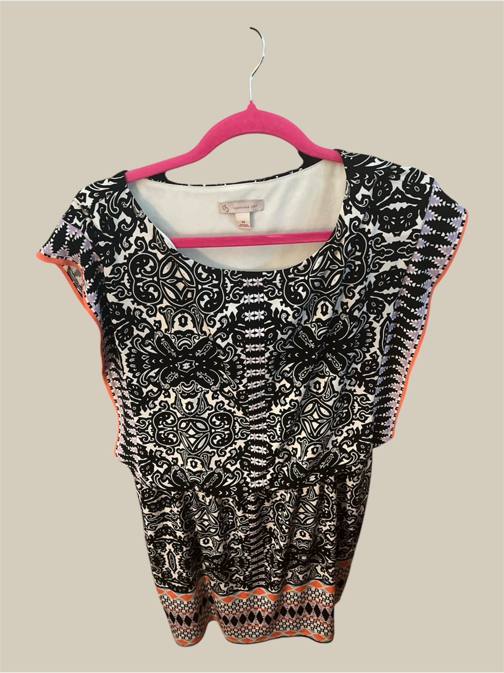 Dress Barn Black & White Printed Cap-Sleeve Tunic with Coral Trim